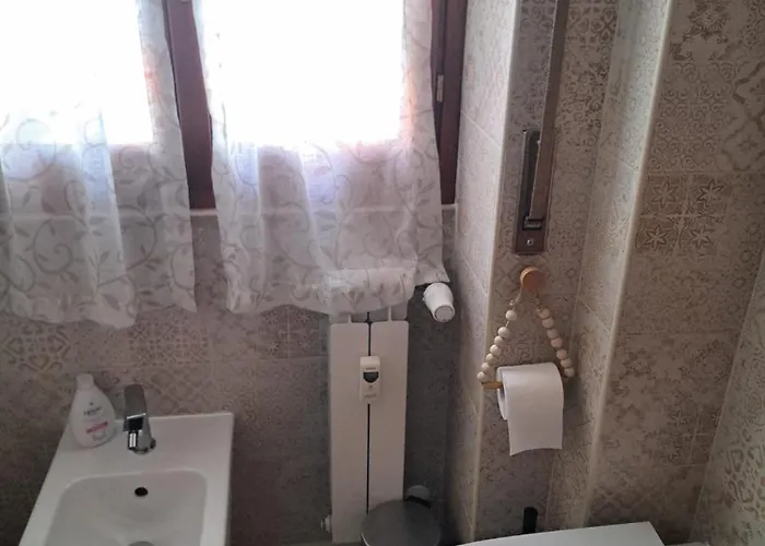 La Terrazza Nel Centro "appartamento Con 2 Stanze E 2 Bagni' *