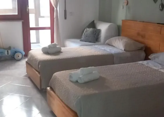 La Terrazza Nel Centro "appartamento Con 2 Stanze E 2 Bagni' *