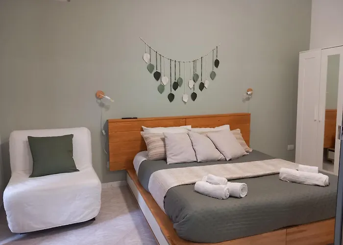 Pansiyon La Terrazza Nel Centro "appartamento Con 2 Stanze E 2 Bagni' *